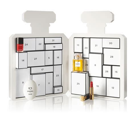 calendrier avent chanel|Chanel has revealed its first ever advent calendar .